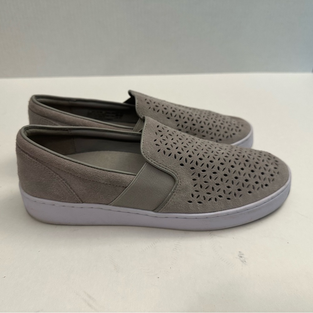 VIONIC Splendid Kani Suede Women's Slip-On Walking Shoes in Grey Size 9.5 - Picture 7 of 13